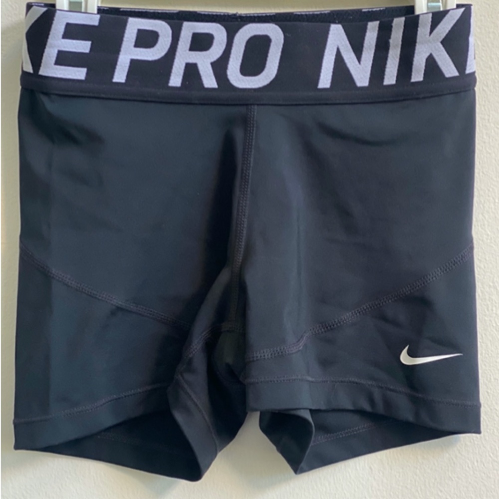 Nike pro's